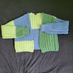 Cardigan sweater